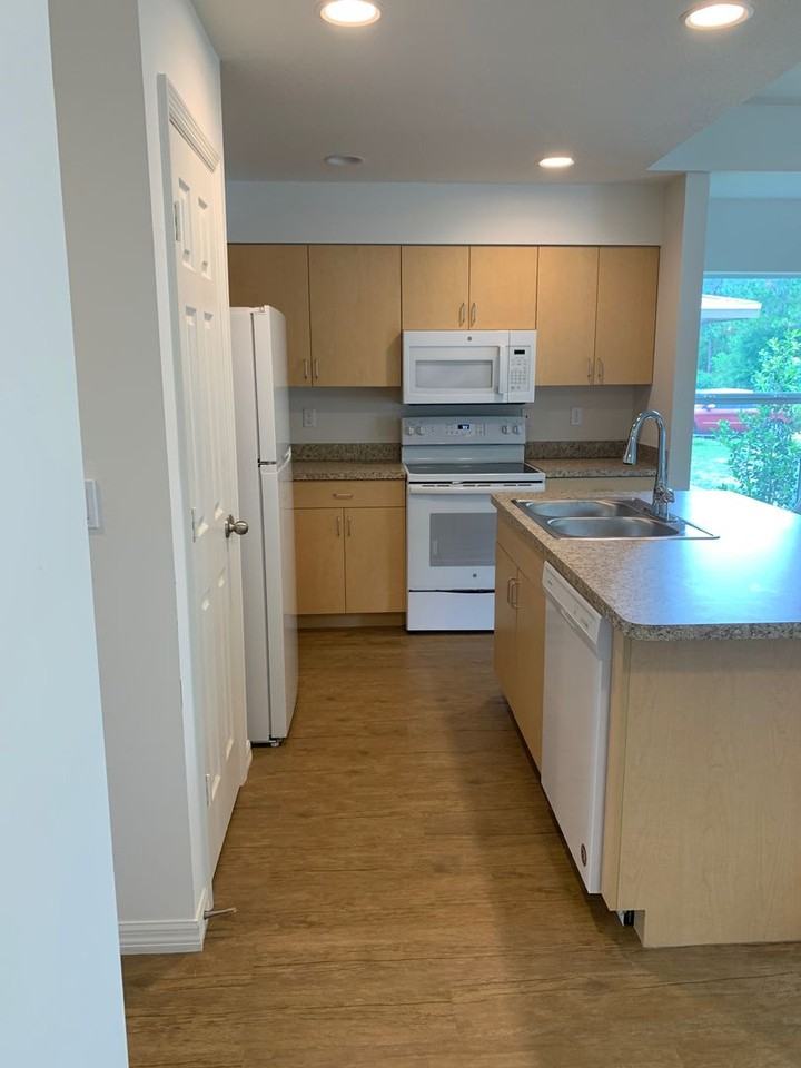 3523 S 7th St #B - Photo 5 of 14