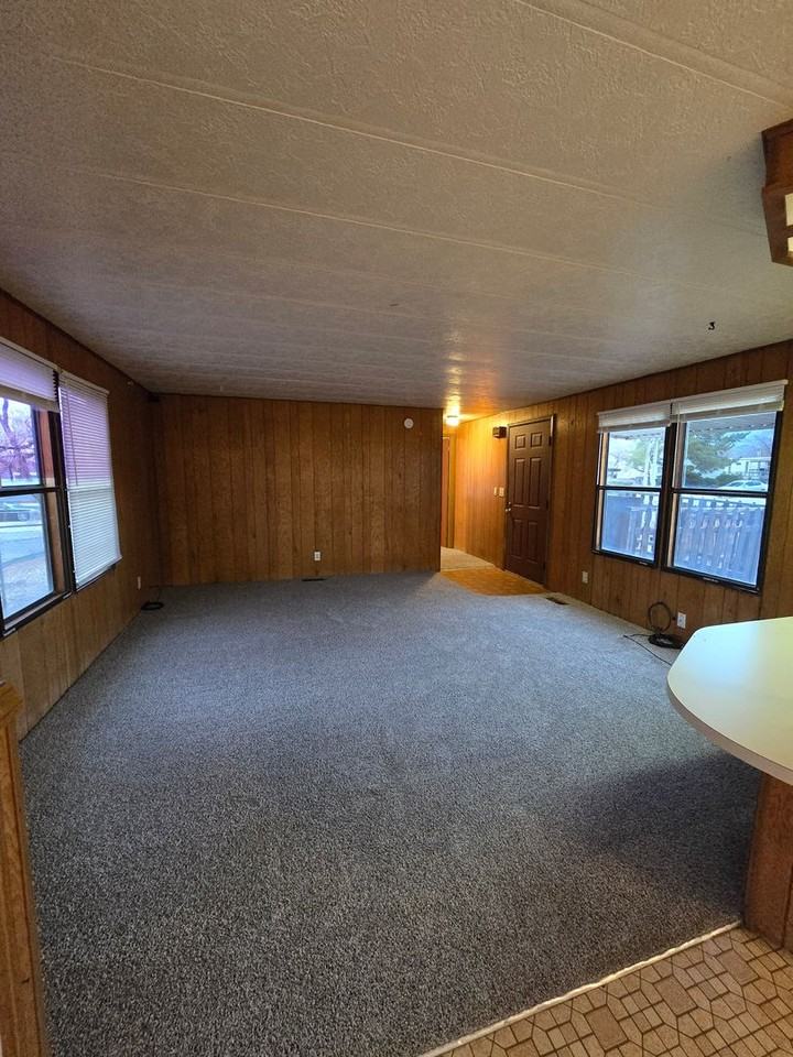 6700 San Luis Obispo Ave Ne - Photo 3 of 10