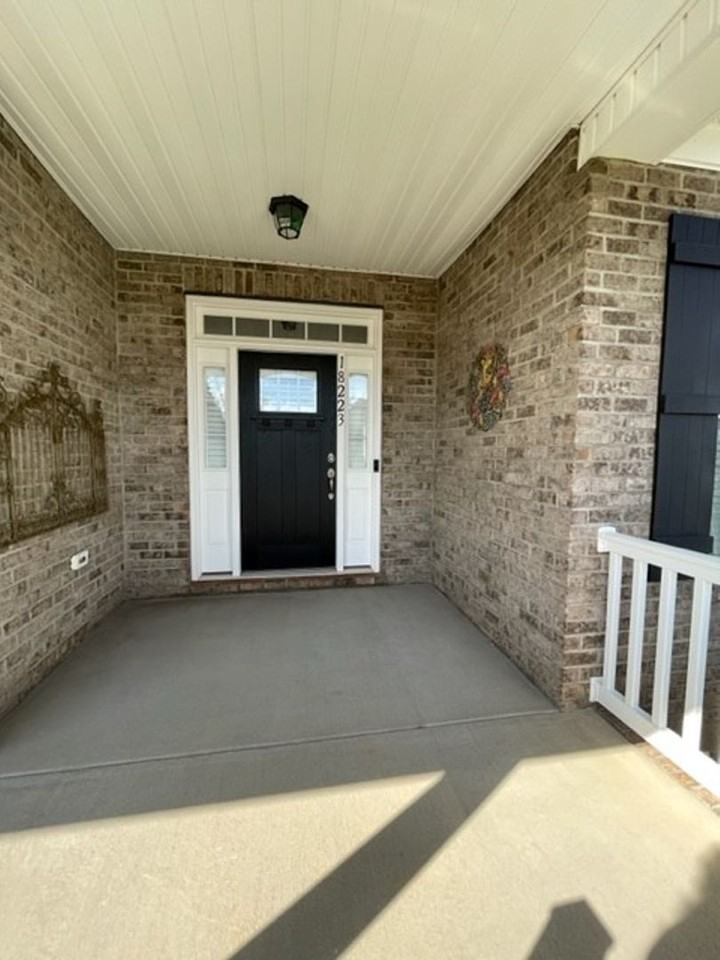18223 Ebenezer Dr - Photo 2 of 38