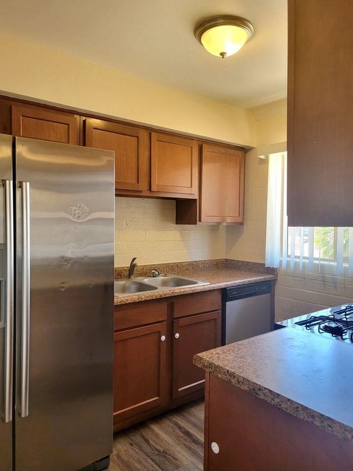 2518 E Cameron Vis - Photo 6 of 16