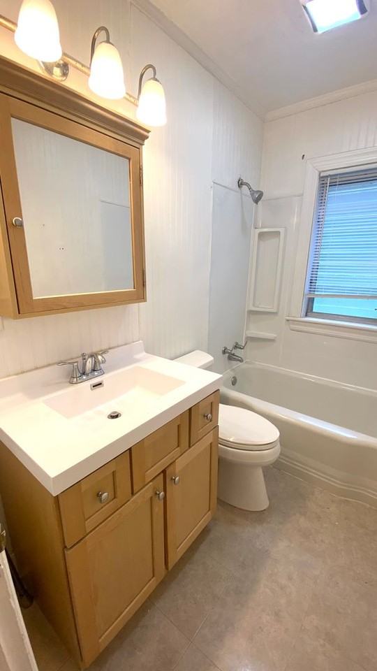 3204 N Gale Ave - Photo 6 of 10