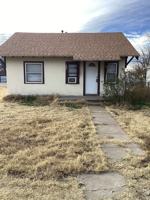 featured image of 1420 S Avenue F