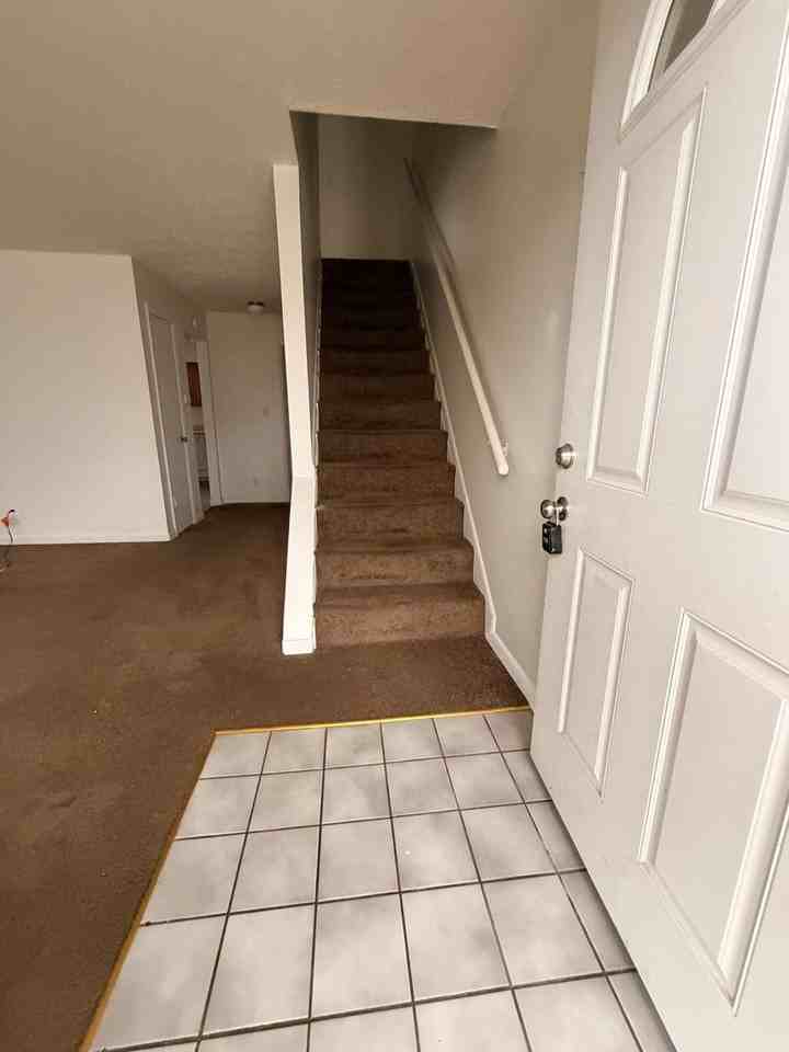 46 Dantley Dr - Photo 2 of 9