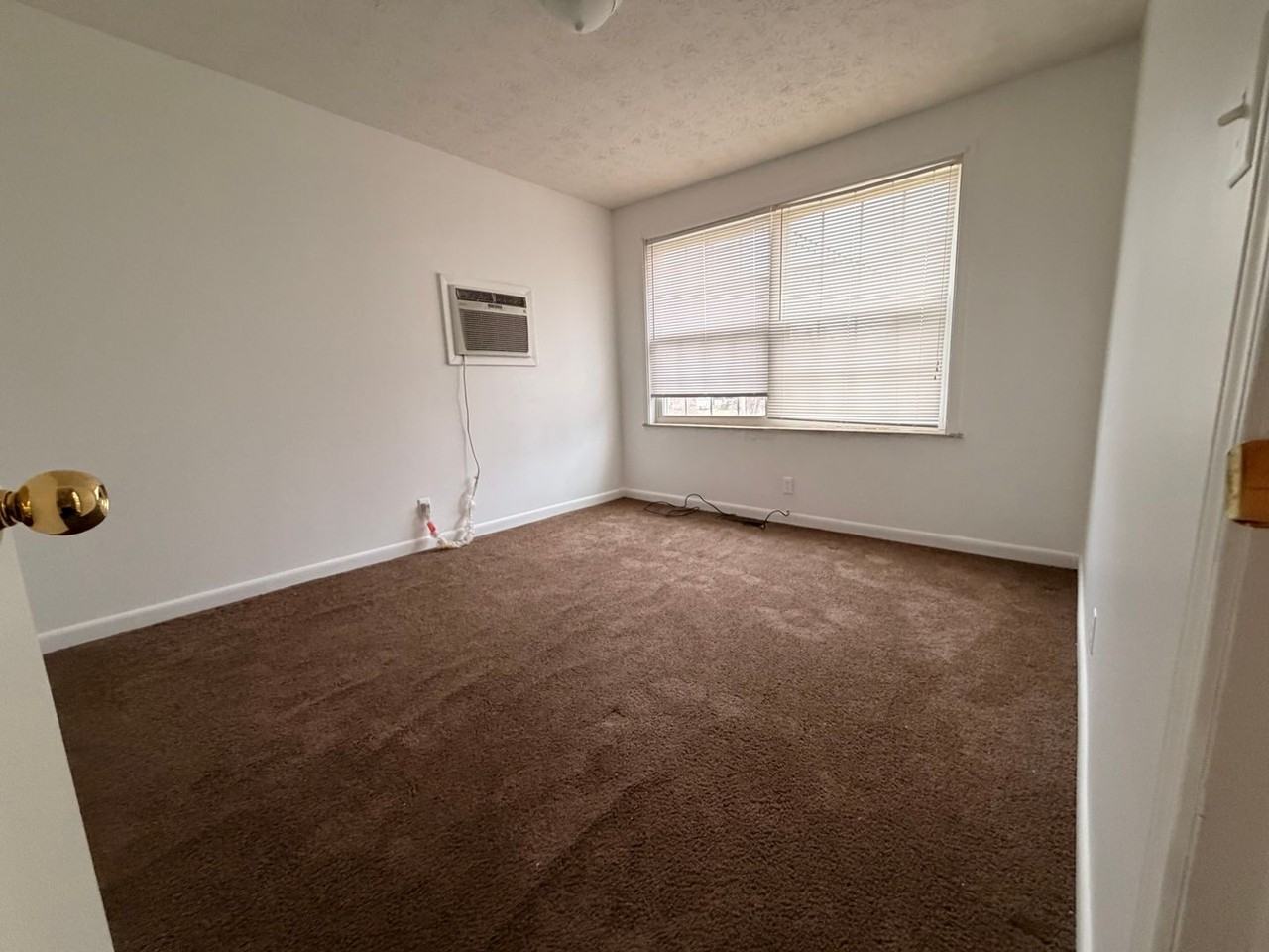 46 Dantley Dr - Photo 7 of 15