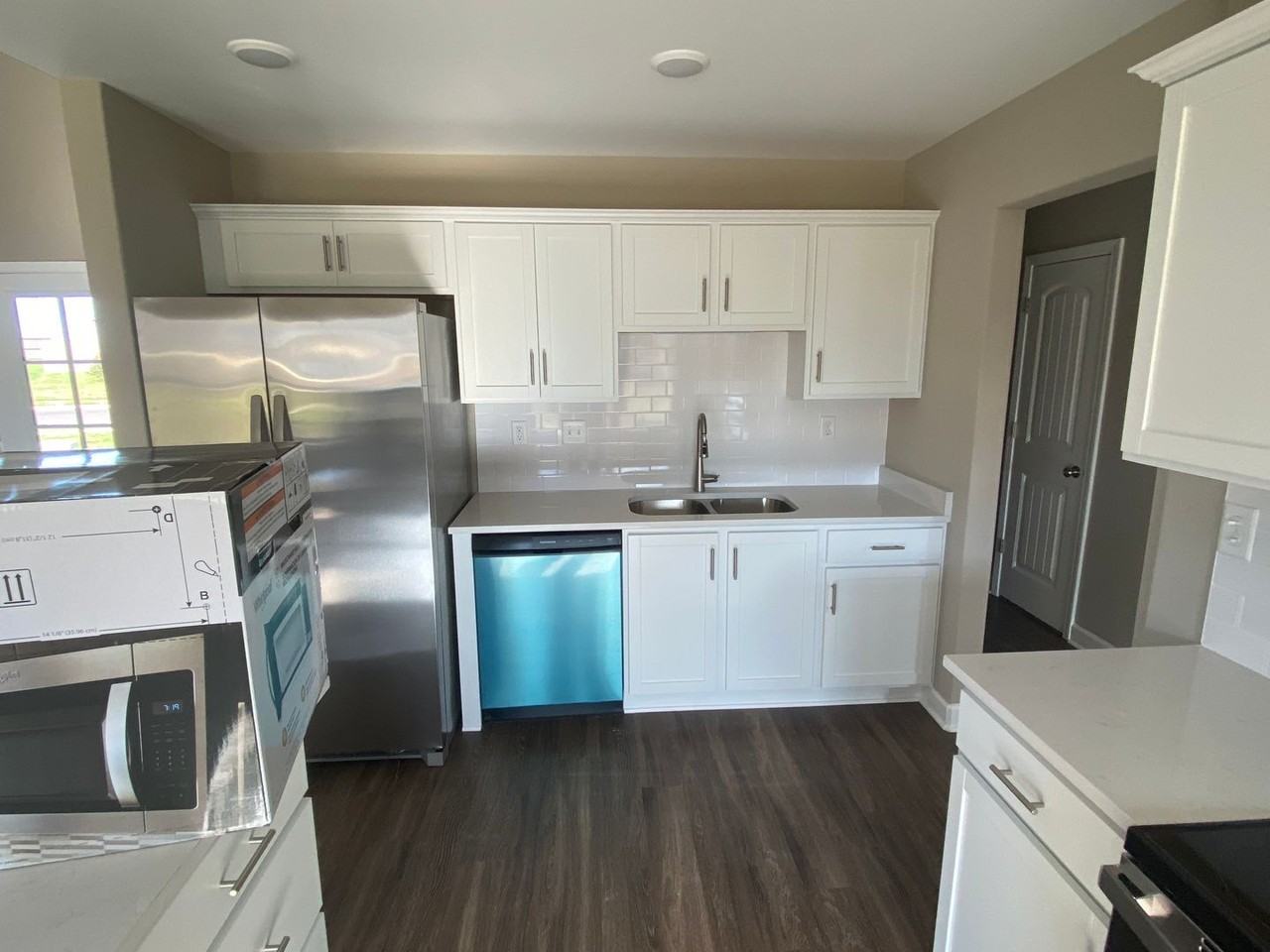 4933 Reunion Bnd - Photo 4 of 13