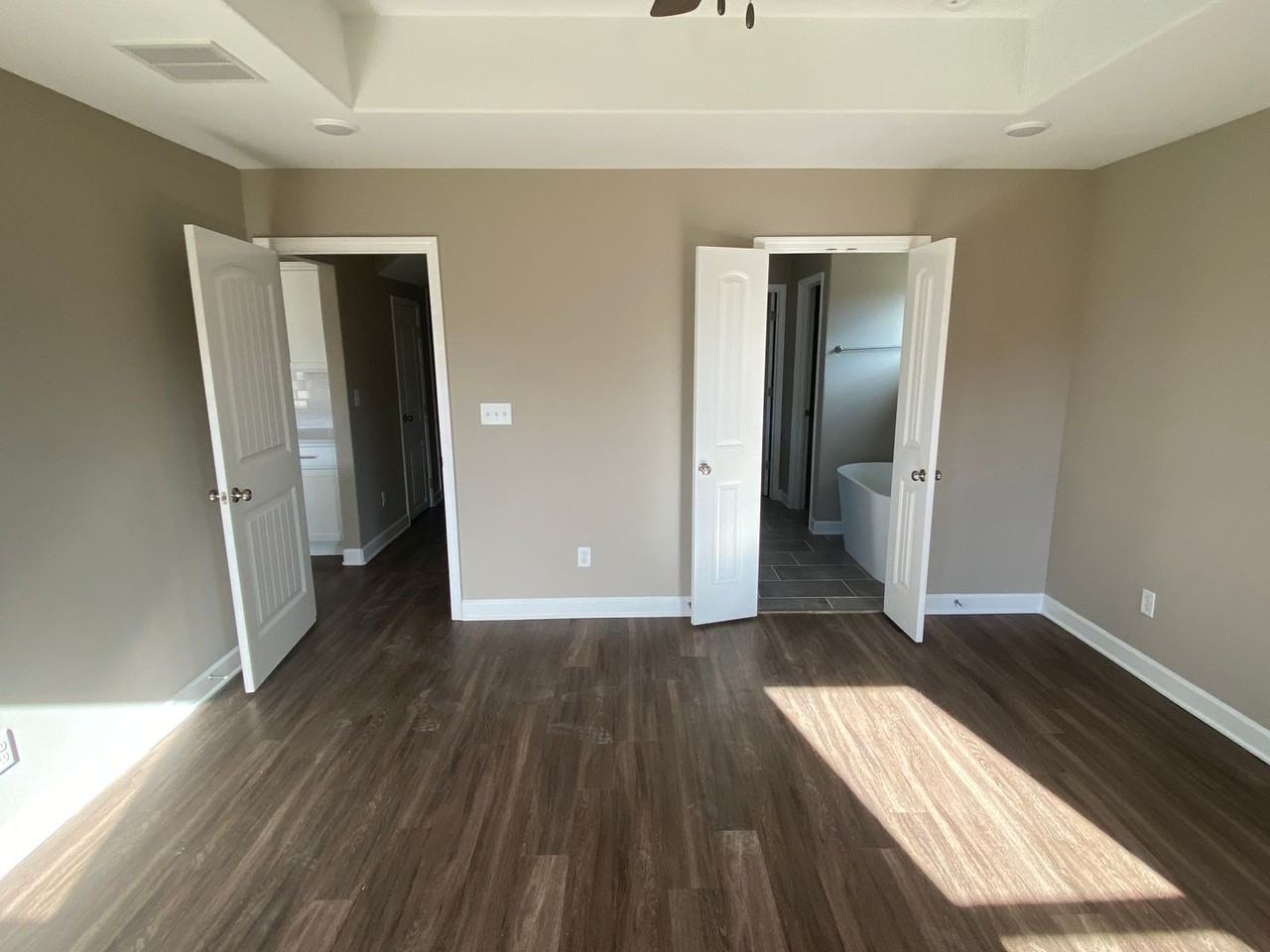 4933 Reunion Bnd - Photo 6 of 13