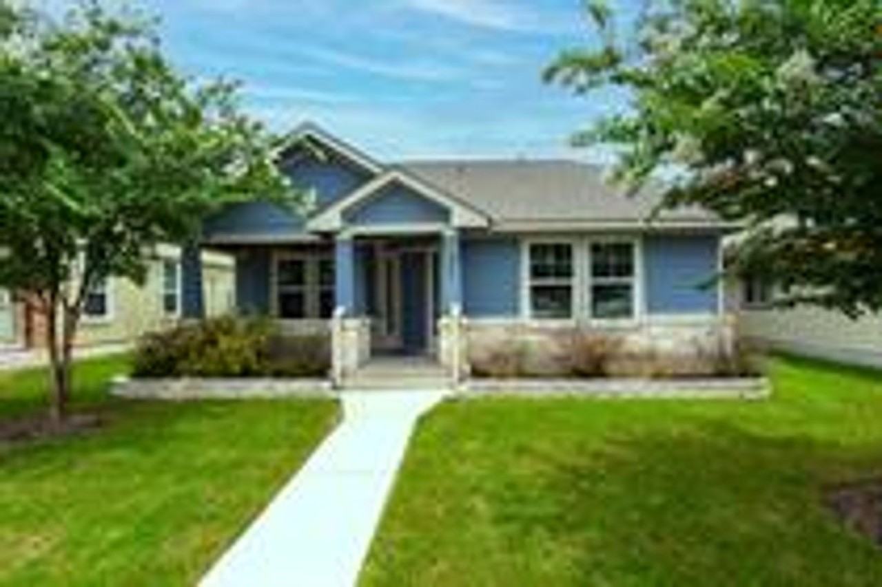 18405 Tall Grass Prairie Dr - Photo 3 of 16