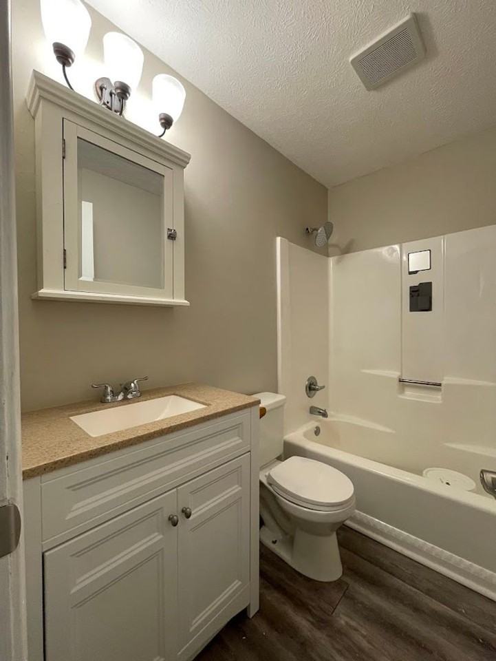 2798 Graybill Rd - Photo 6 of 17