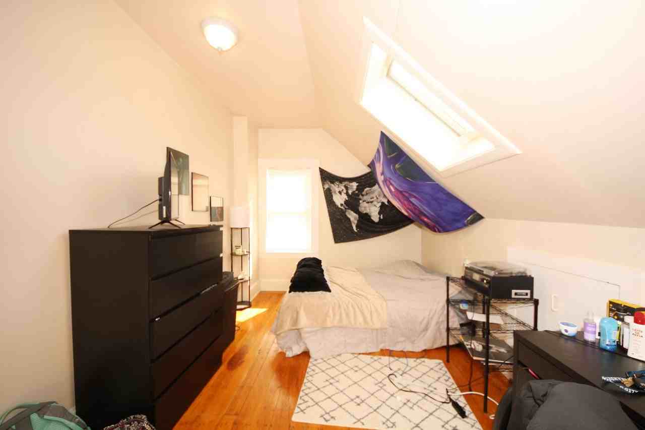 60 Bedford St - Photo 5 of 16