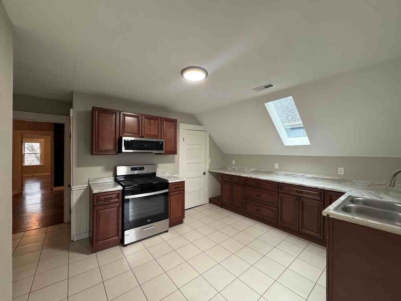 3338 Marvin Ave - Photo 4 of 14