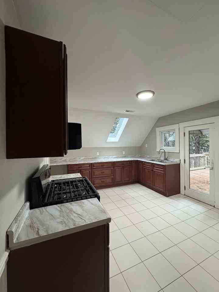 3338 Marvin Ave - Photo 6 of 14