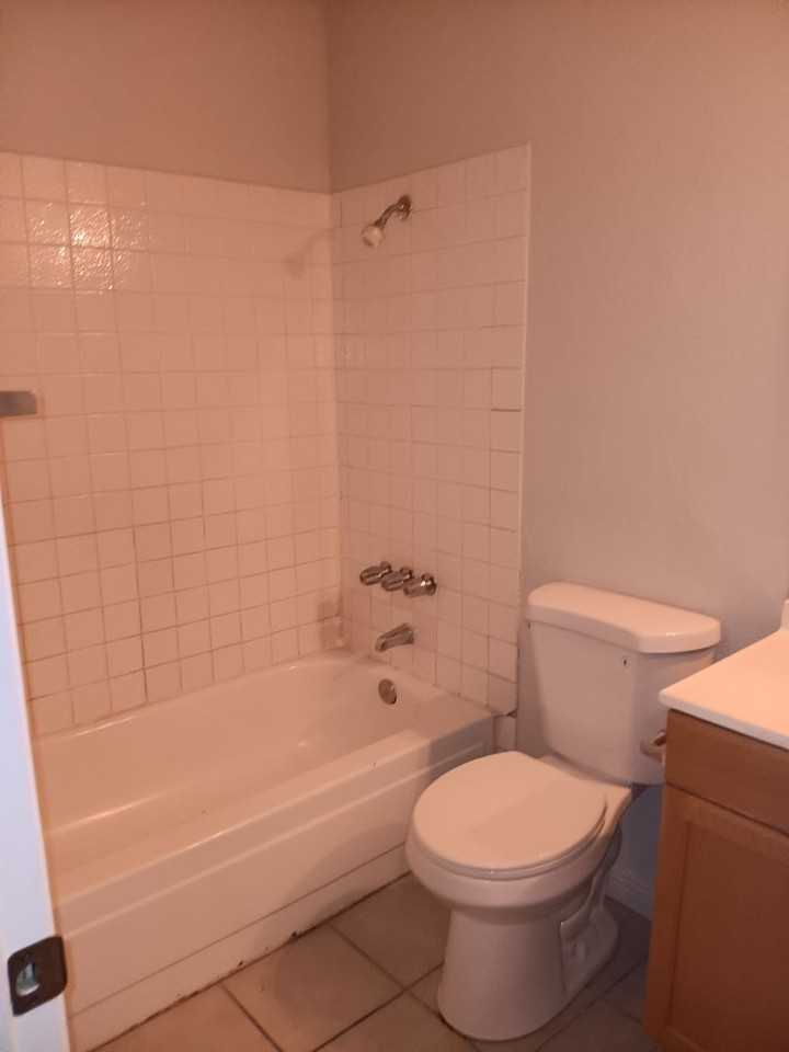 3417 Civic Center Dr #F - Photo 5 of 5