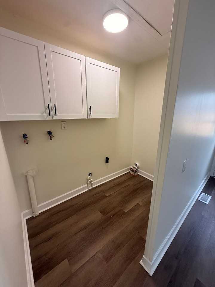 2004 Wilmington Pike - Photo 5 of 11