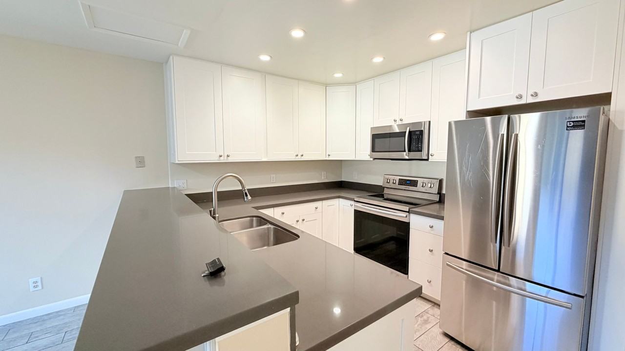 3169 Santa Cruz Ln - Photo 5 of 25