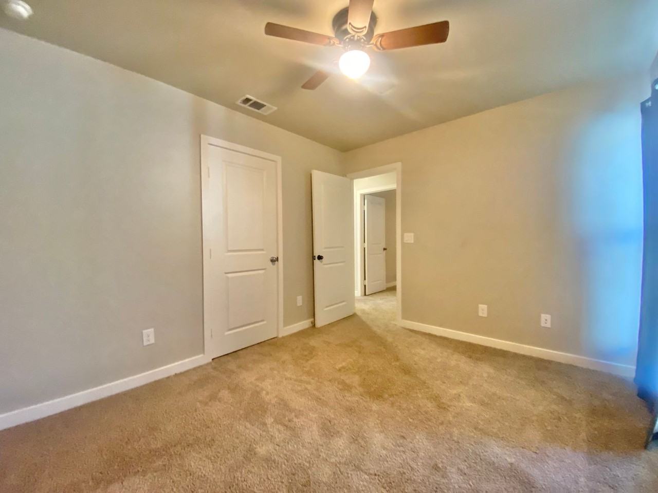 3308 Viola Ave - Photo 4 of 16