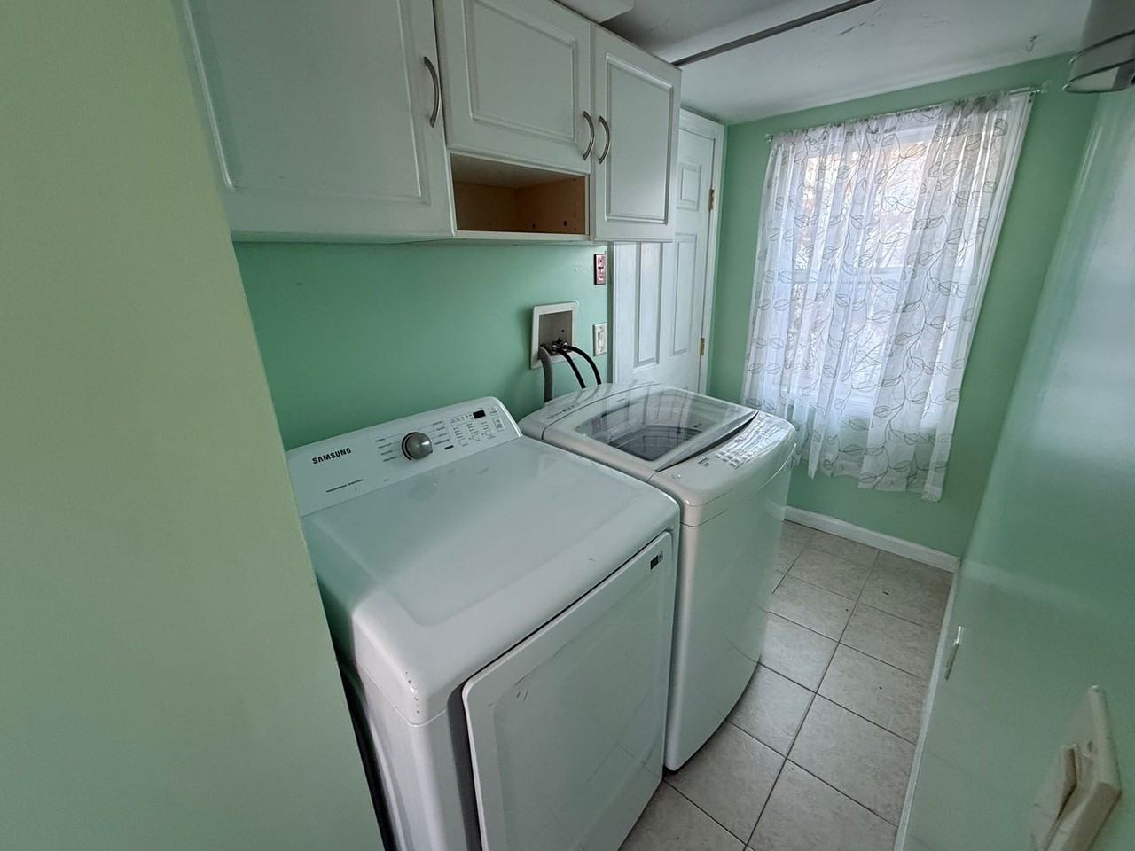 40 Bowman St - Photo 5 of 16