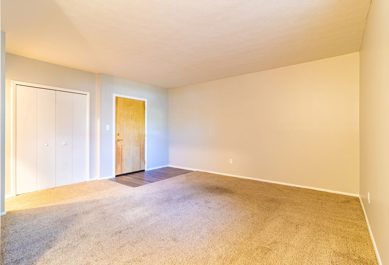 Valley Plaza Apartments - Photo 3 of 21