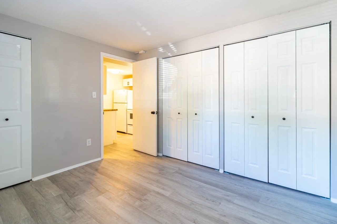 Valley Park Apartments - Photo 4 of 10