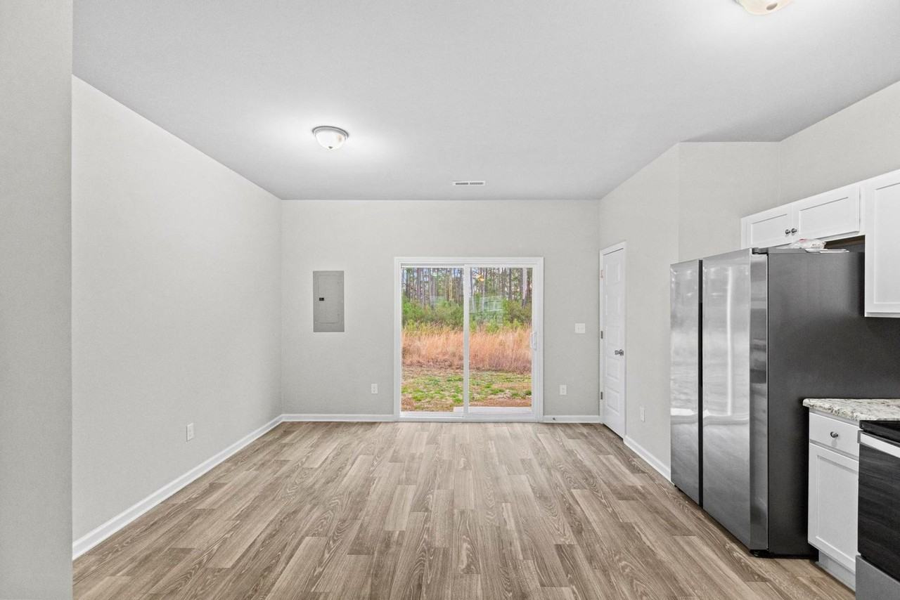 159 Buckhorn Ave - Photo 4 of 20