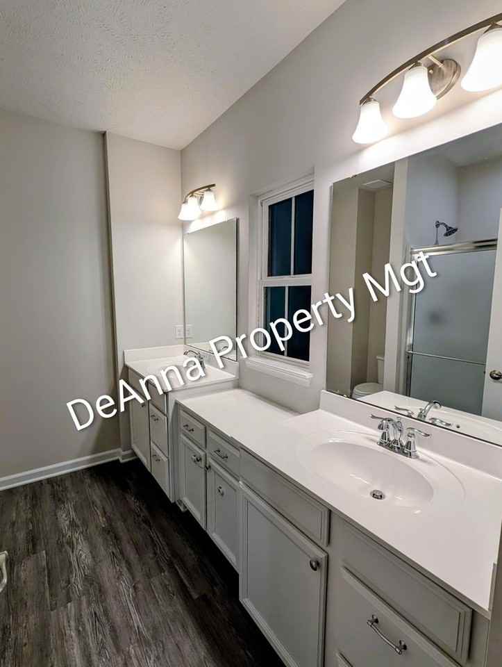 1456 Sutter St - Photo 7 of 12