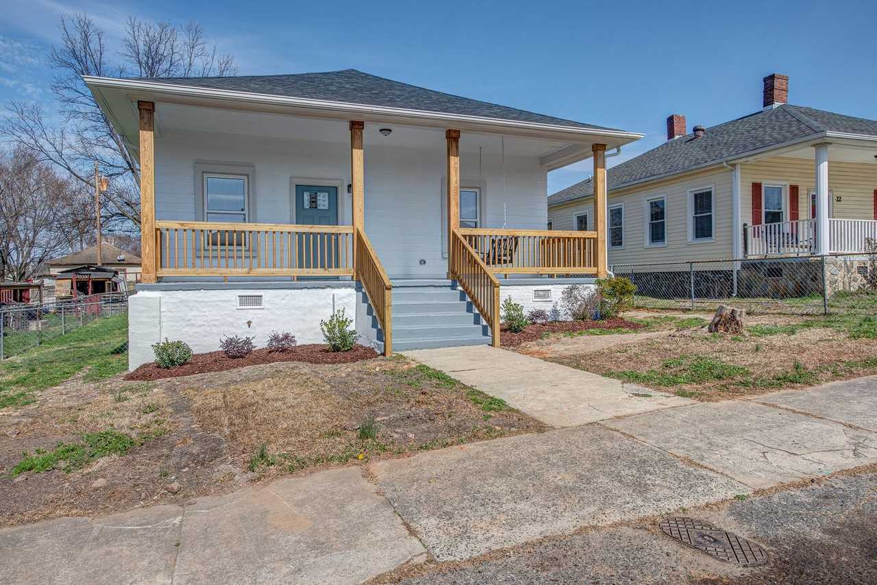 21 Maple Ave - Photo 2 of 17