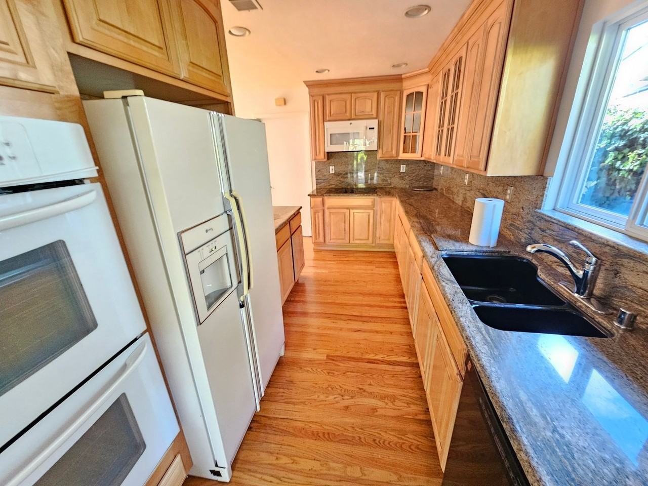 4929 Harmony Way - Photo 6 of 10