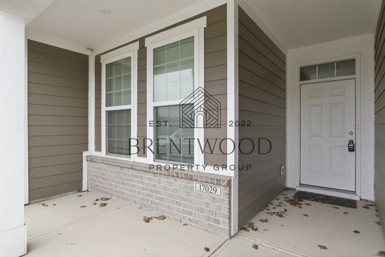 17029 Cole Evans Dr - Photo 6 of 50