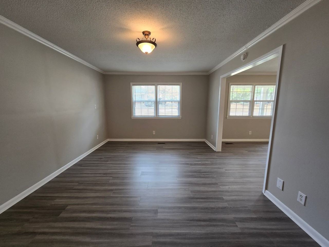 510 Alleghany Rd - Photo 4 of 22