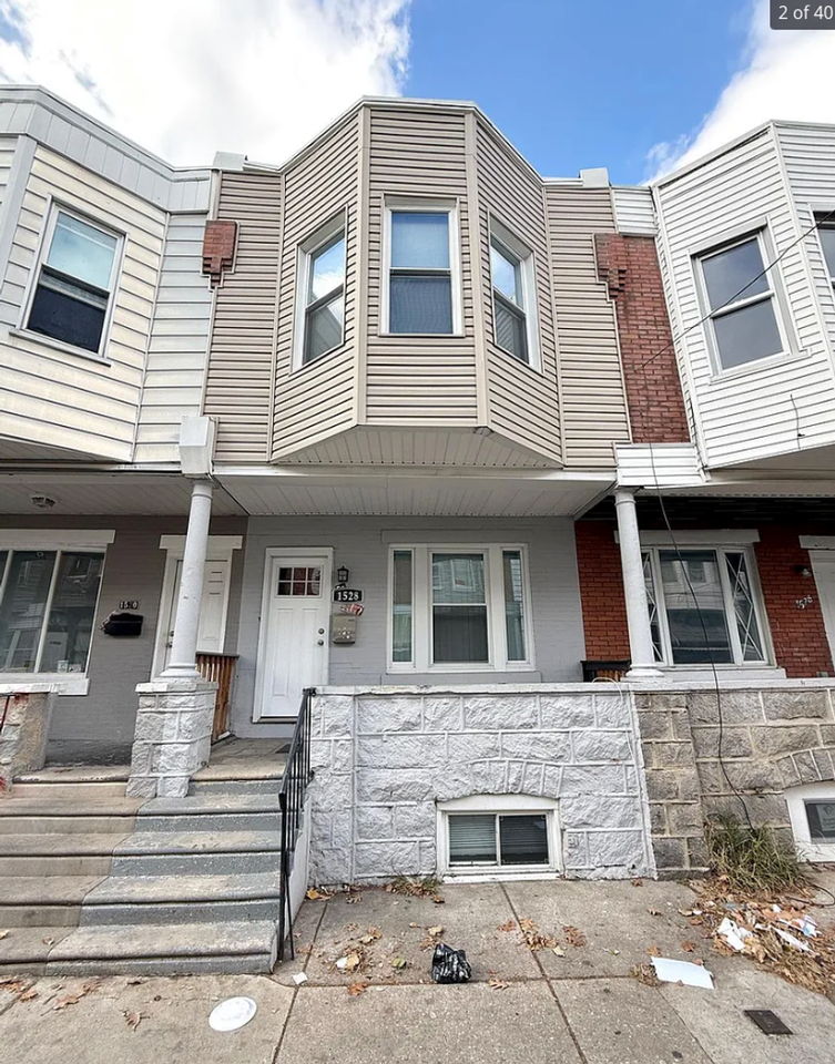 1528 S Etting St - Photo 2 of 20