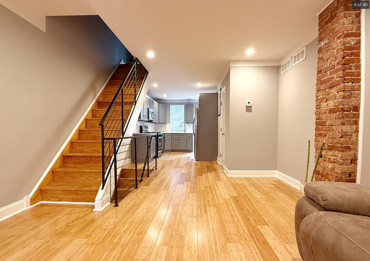 1528 S Etting St - Photo 4 of 20