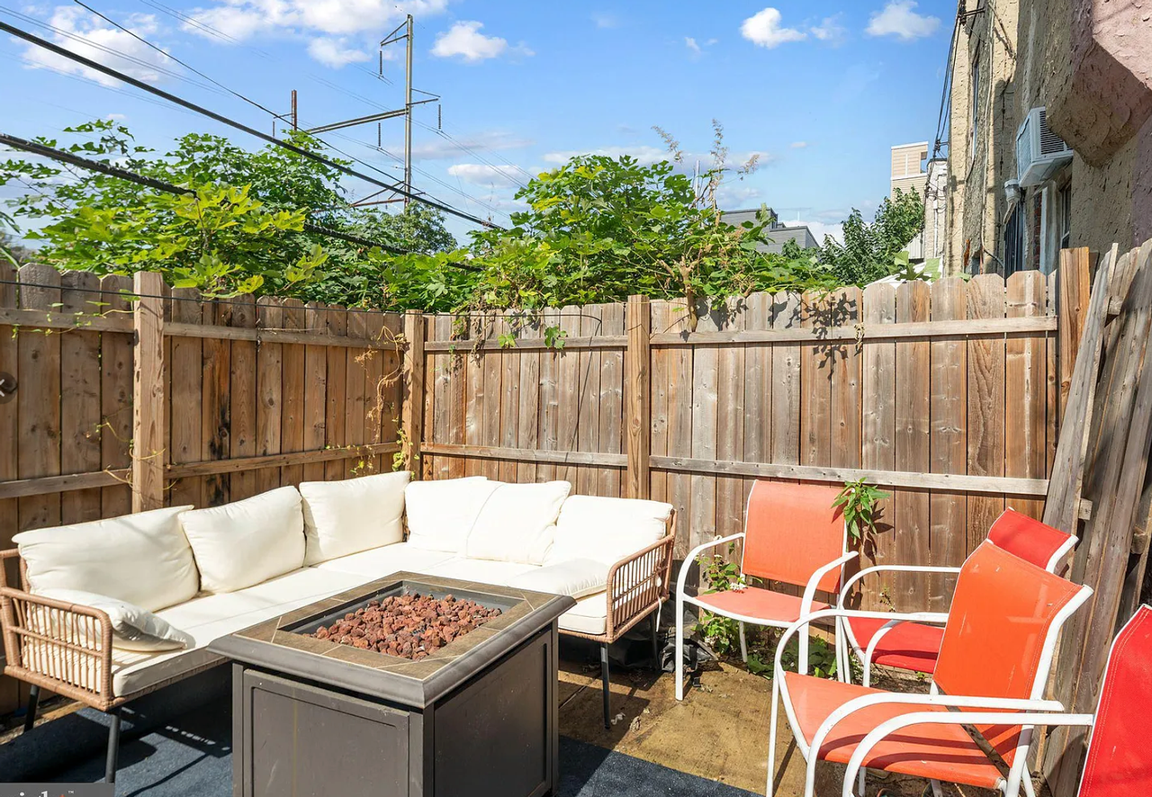 1546 S Taylor St - Photo 7 of 11