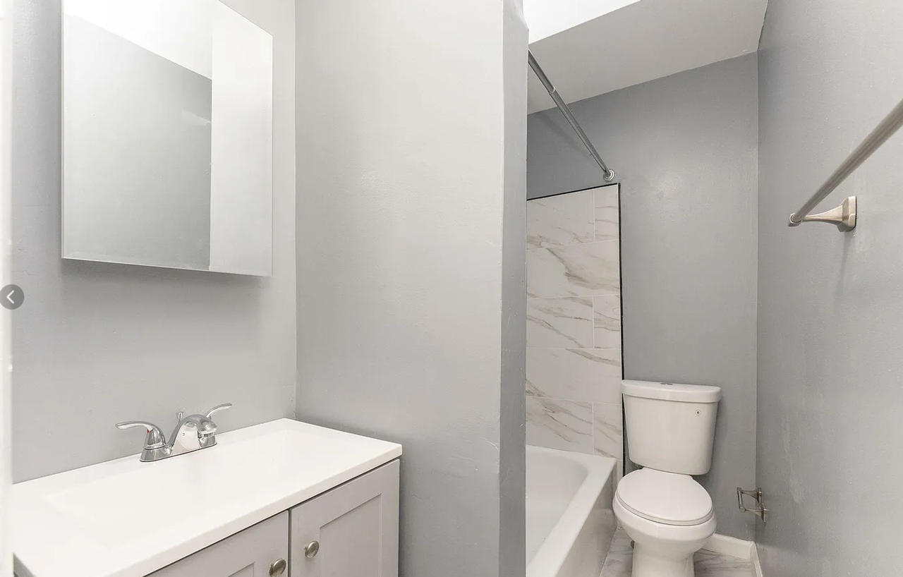 1526 S Taney St - Photo 7 of 9