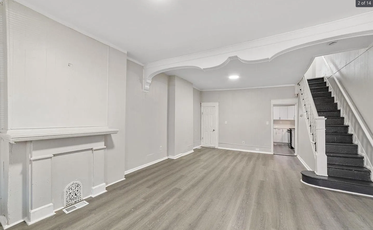 2126 Wharton St - Photo 2 of 9