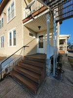 featured image of 984 W Main St