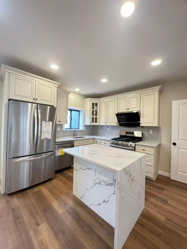 1634 S 28th St - Photo 4 of 21