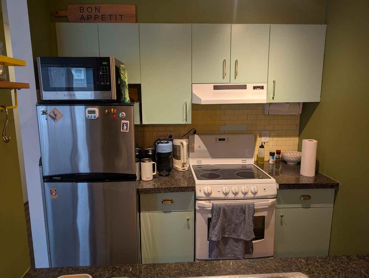 33 North Templeton Drive #205 - Photo 3 of 12