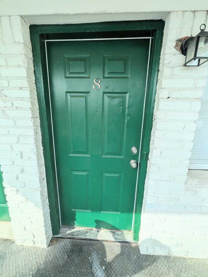 696 Hill Street - Photo 2 of 6