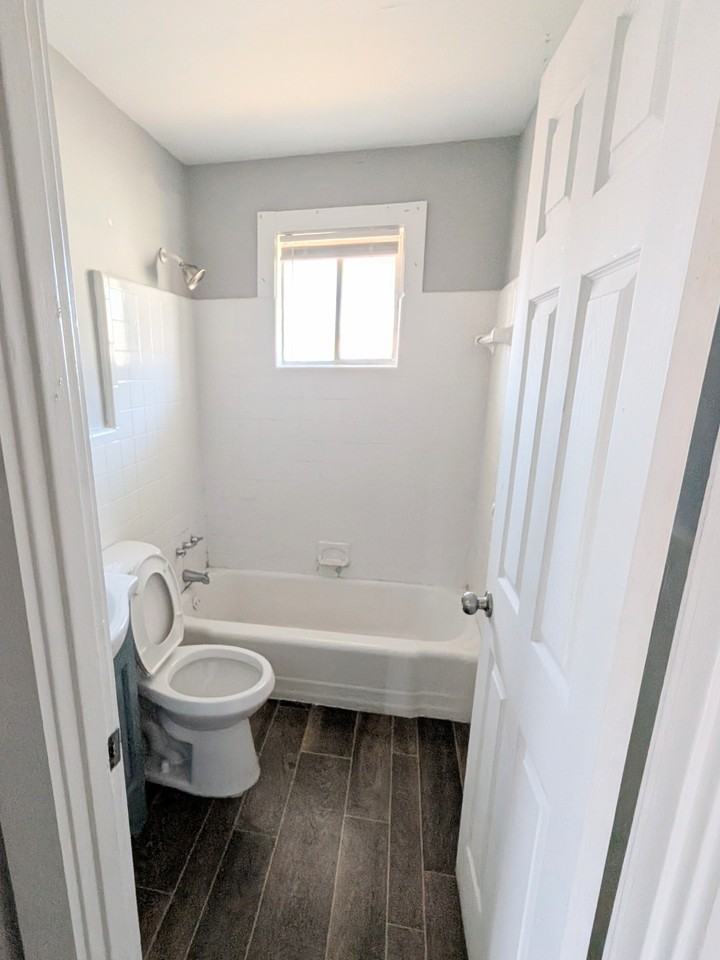 696 Hill Street - Photo 6 of 6