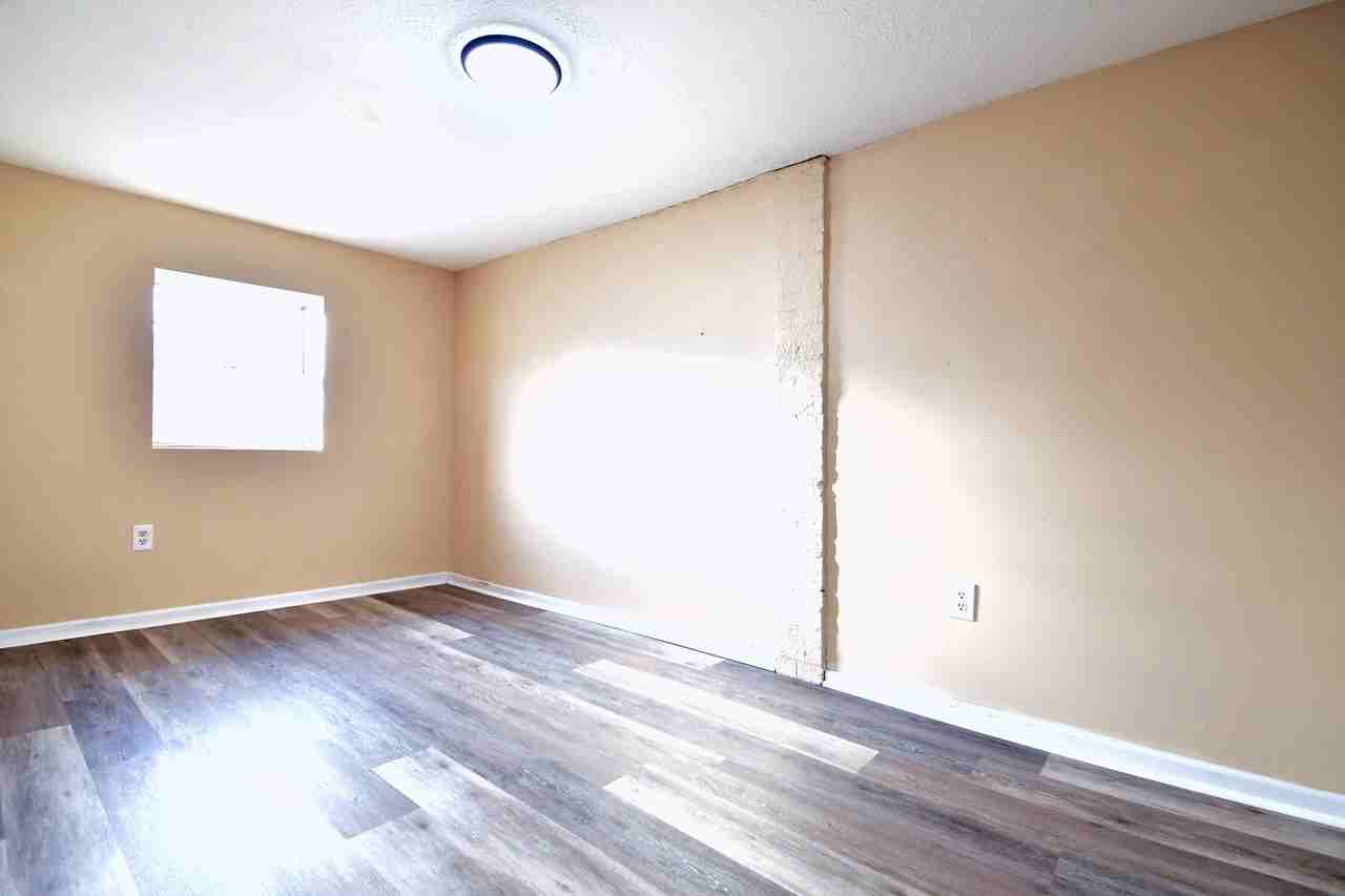 1316 5th Ave - Photo 6 of 13