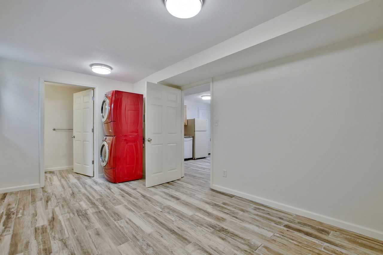 724 Laramie - Photo 7 of 9