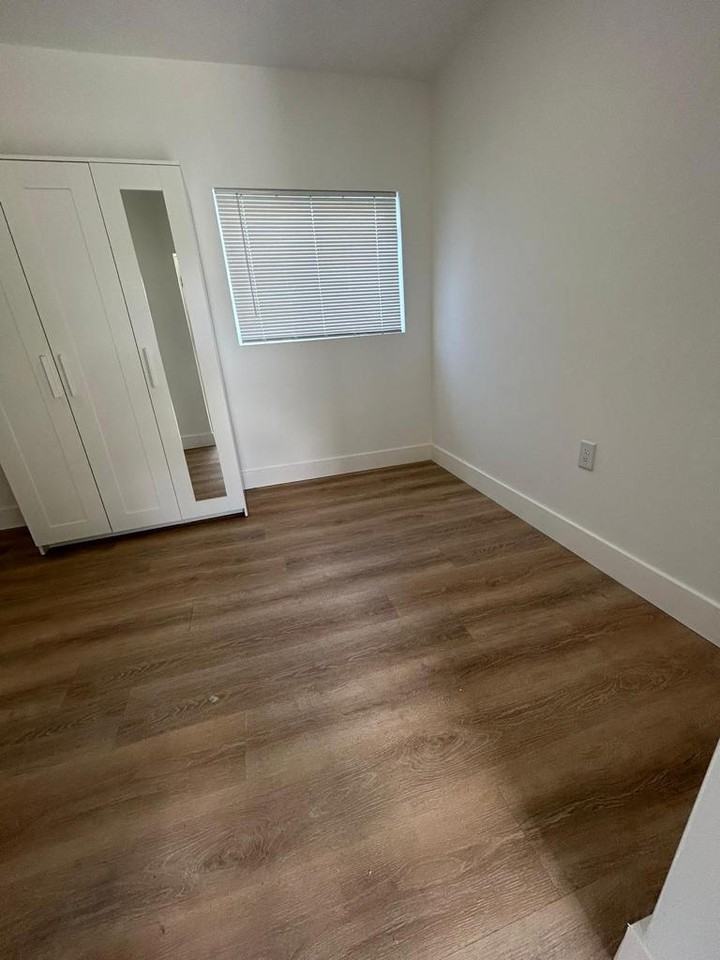 DPI 1368 - Photo 6 of 8