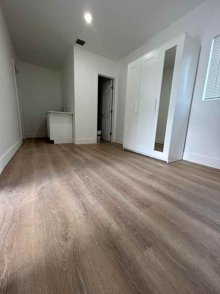 DPI 1368 - Photo 7 of 8