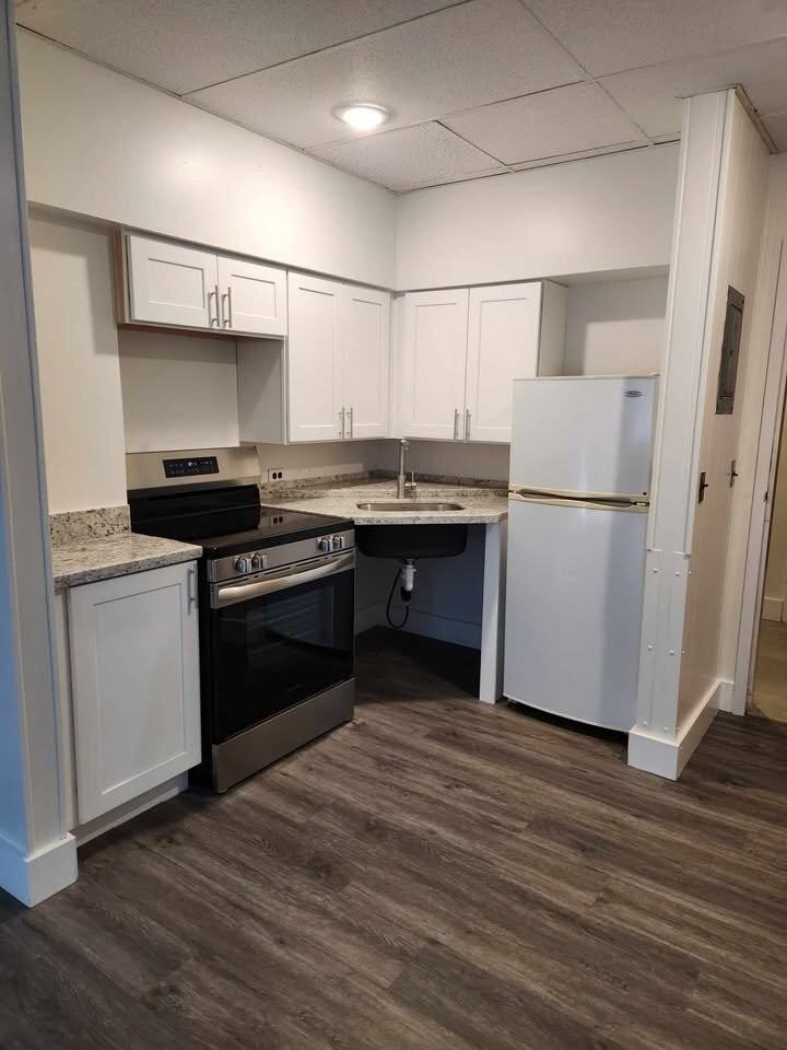 745 Walnut Street - Photo 7 of 50