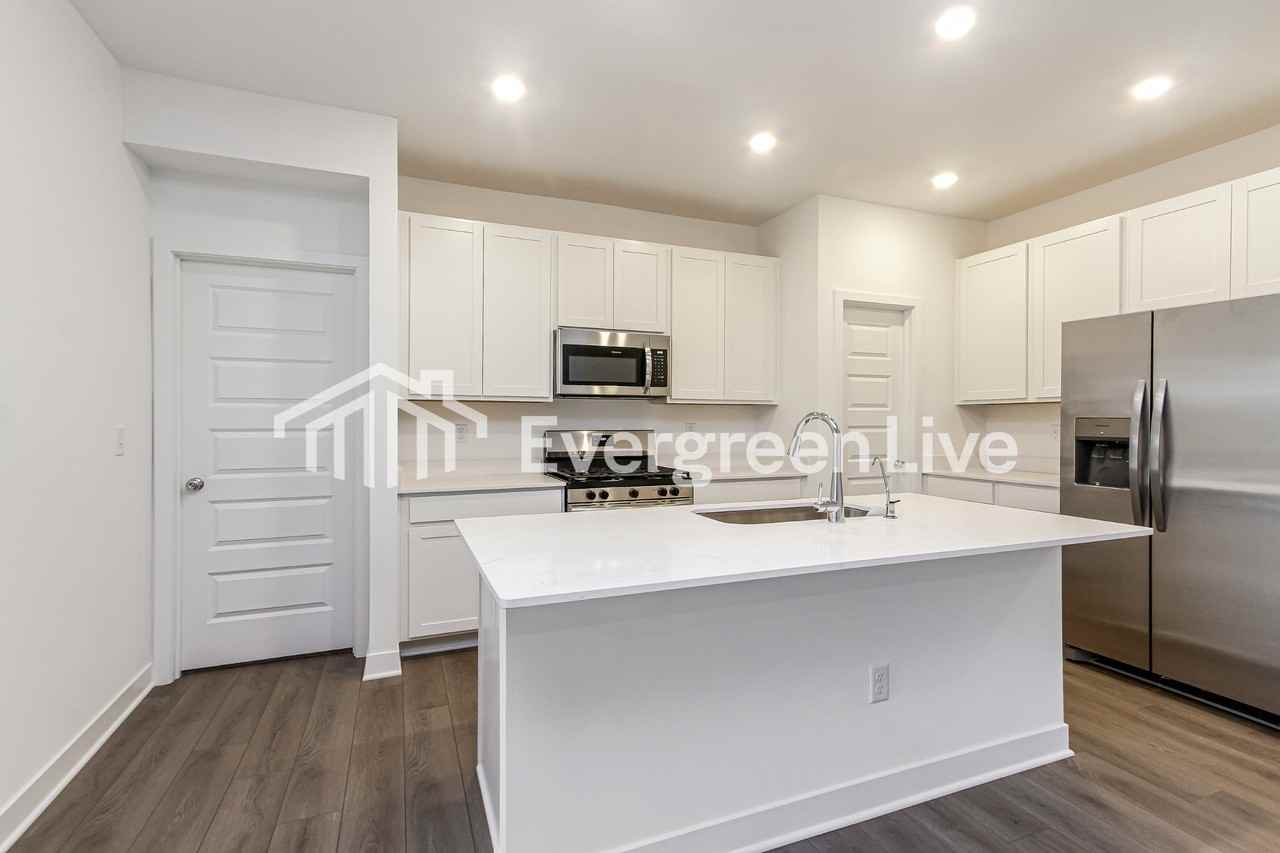 3585 Cosmic Ct - Photo 6 of 15