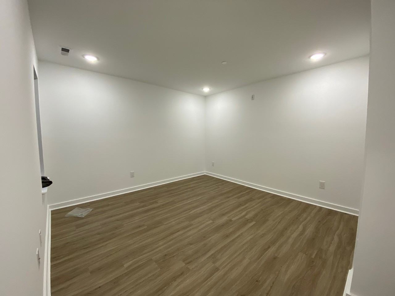 3932-36 Mount Vernon Street - Photo 3 of 6