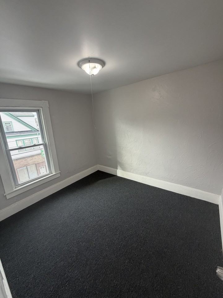 248 Ashley Boulevard - Photo 2 of 6