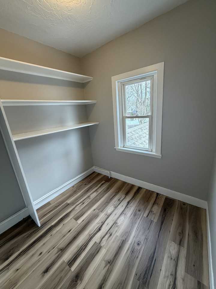 55 Main Street - Photo 6 of 7