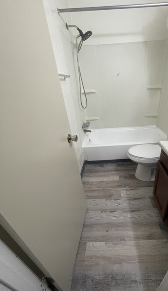 700 South Dewitt Drive - Photo 2 of 20