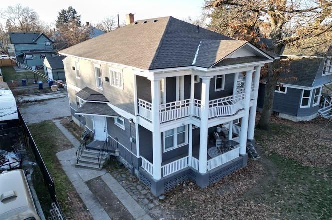 1119 West Augusta Avenue - Photo 2 of 5