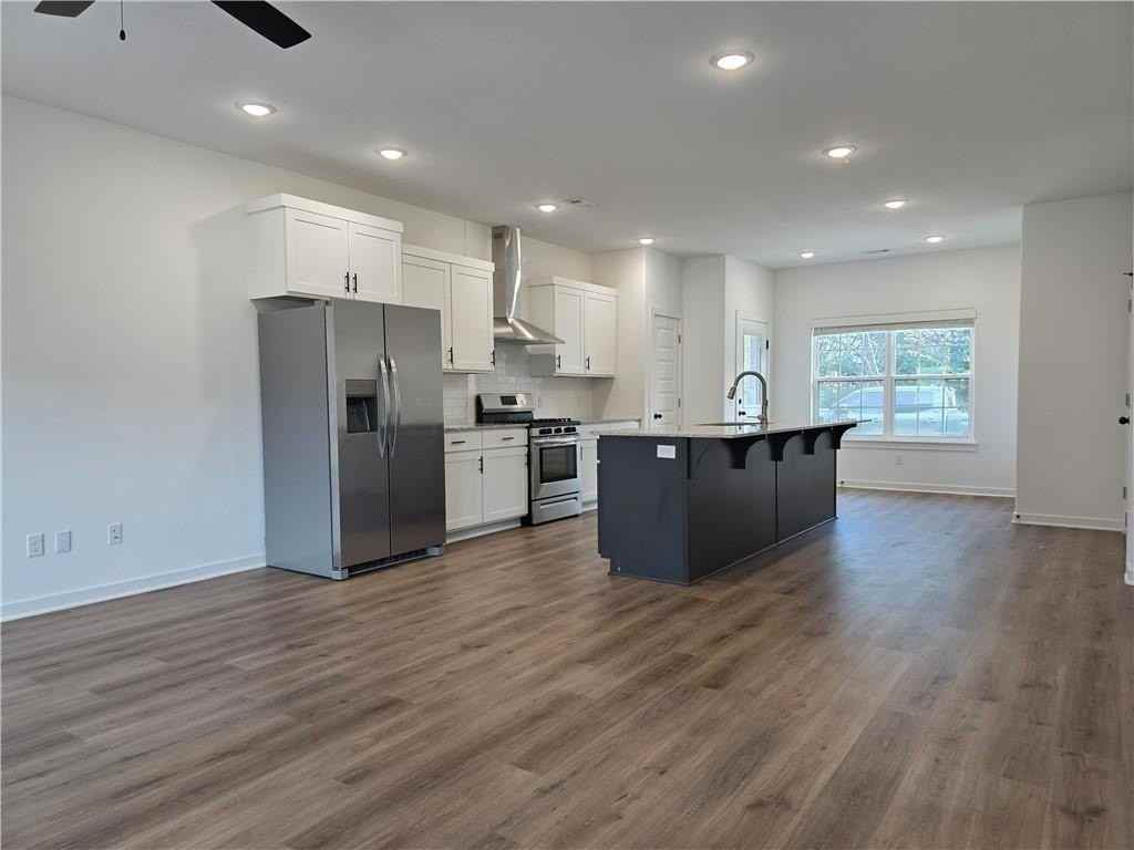 987 N Crater Ave #1 - Photo 5 of 19